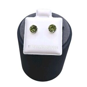 925 Sterling Silver 4mm Round Sparkling Cubic Zirconia Peridot Earrings NWOT‎